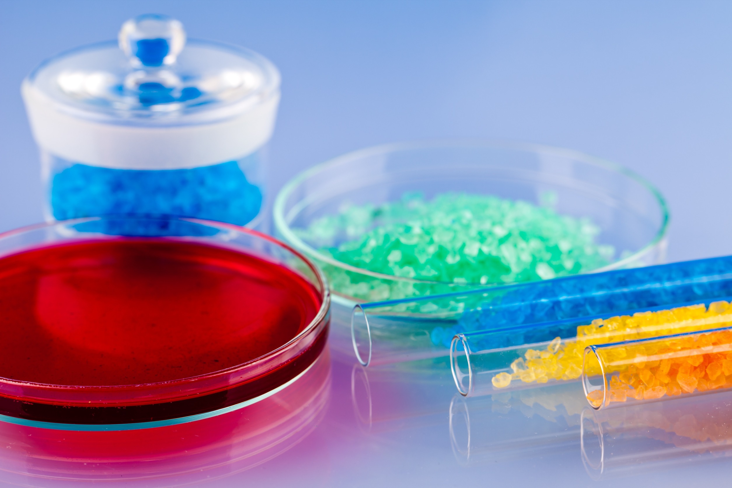 HelianthusSynergy_Plastics_PerformanceAdditives
